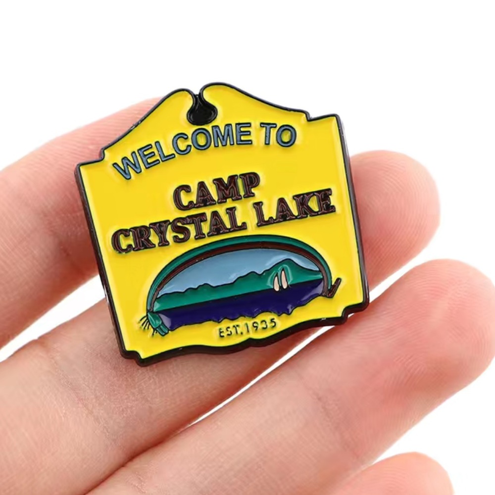 CAMP CRYSTAL LAKE | Friday the 13th | Enamel Pin (Brand New!) 💘